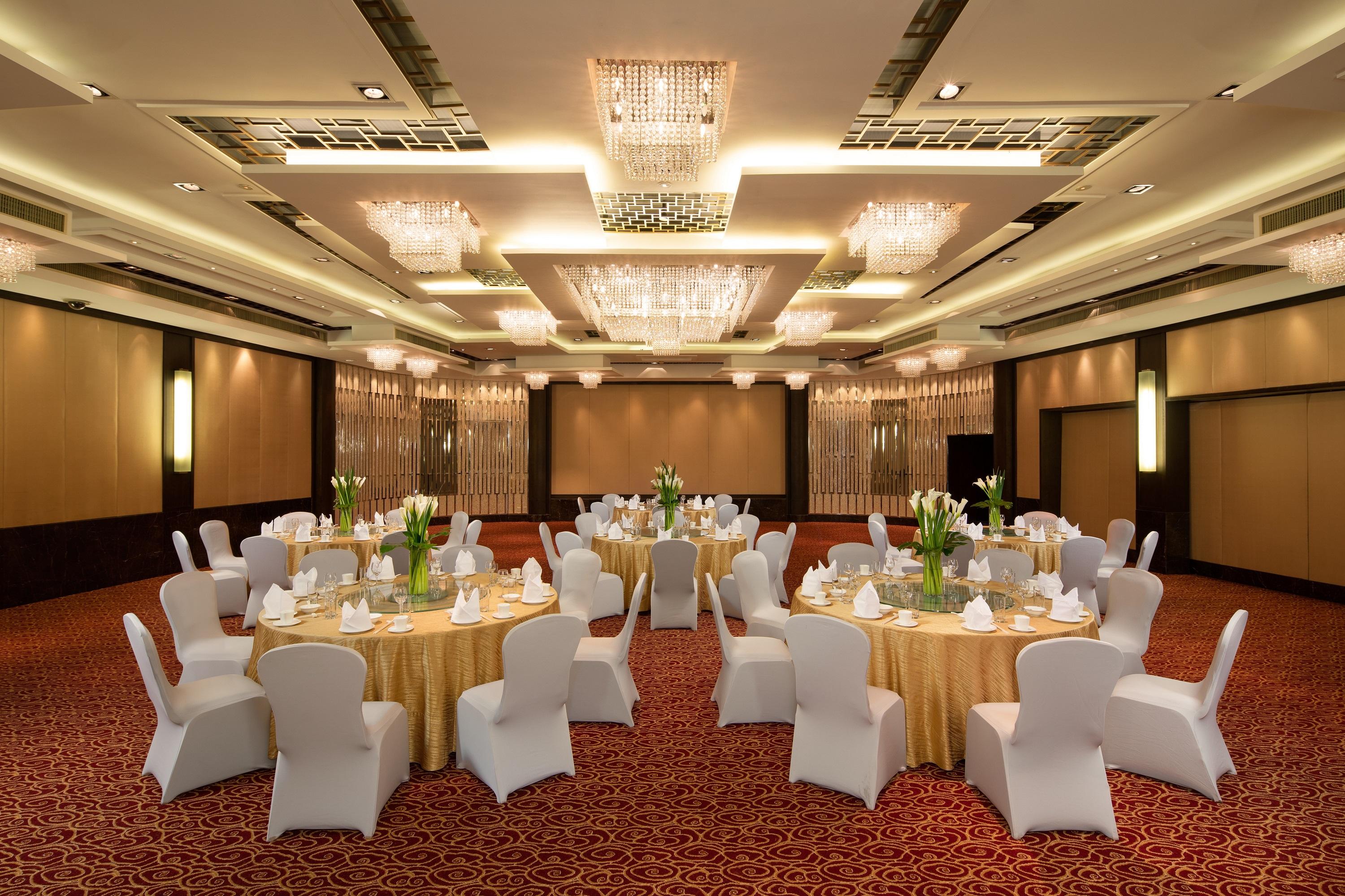 שנגחאי Hua Ting Hotel And Towers מראה חיצוני תמונה
